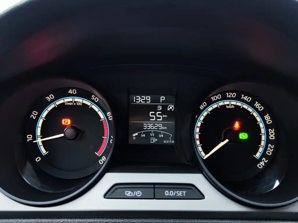 Skoda Rapid — фото 10