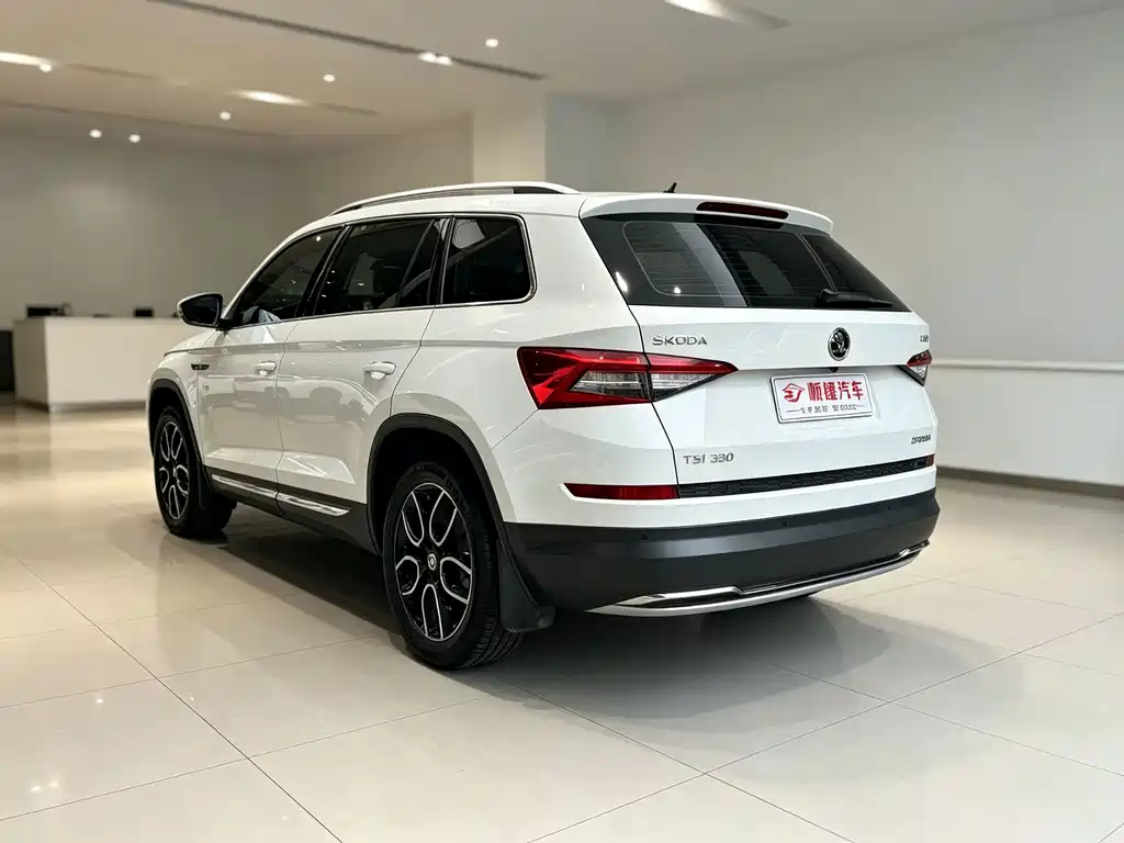 Skoda Kodiaq — фото 10