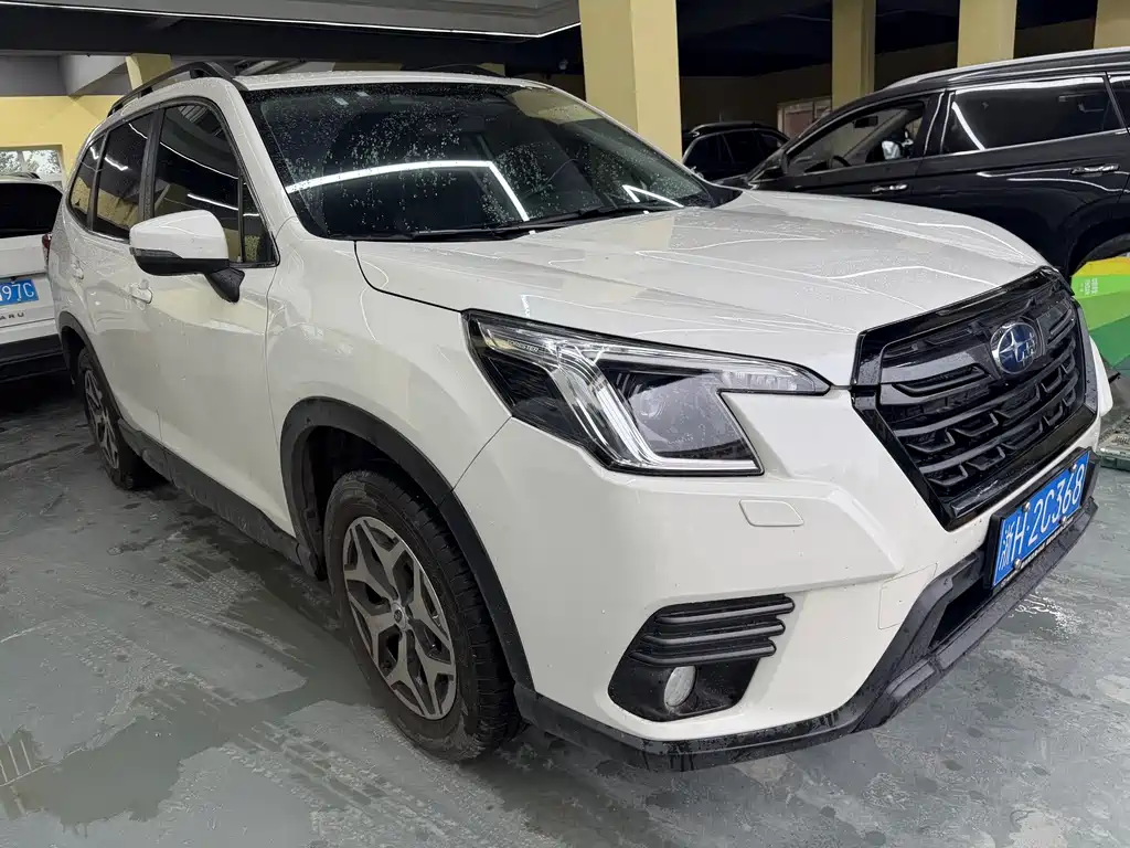 Subaru Forester — фото 3