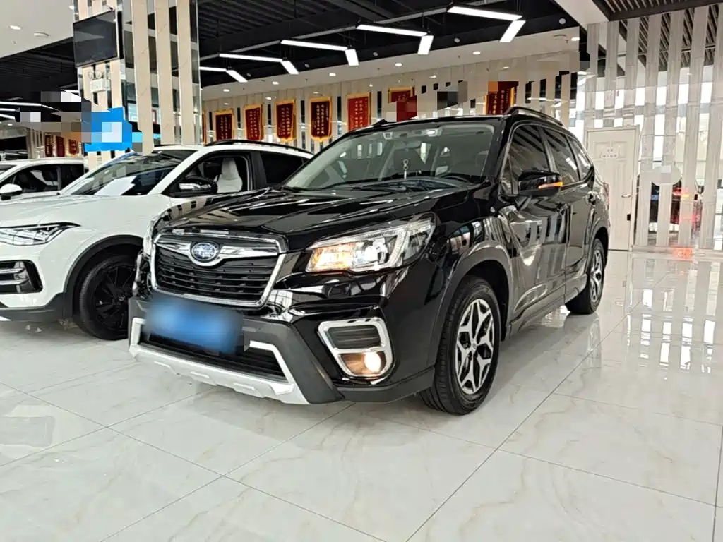Subaru Forester — фото 2