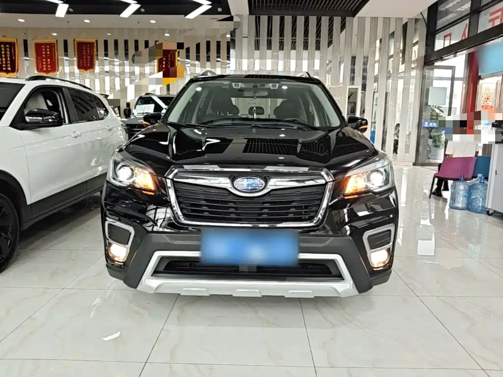 Subaru Forester — фото 3