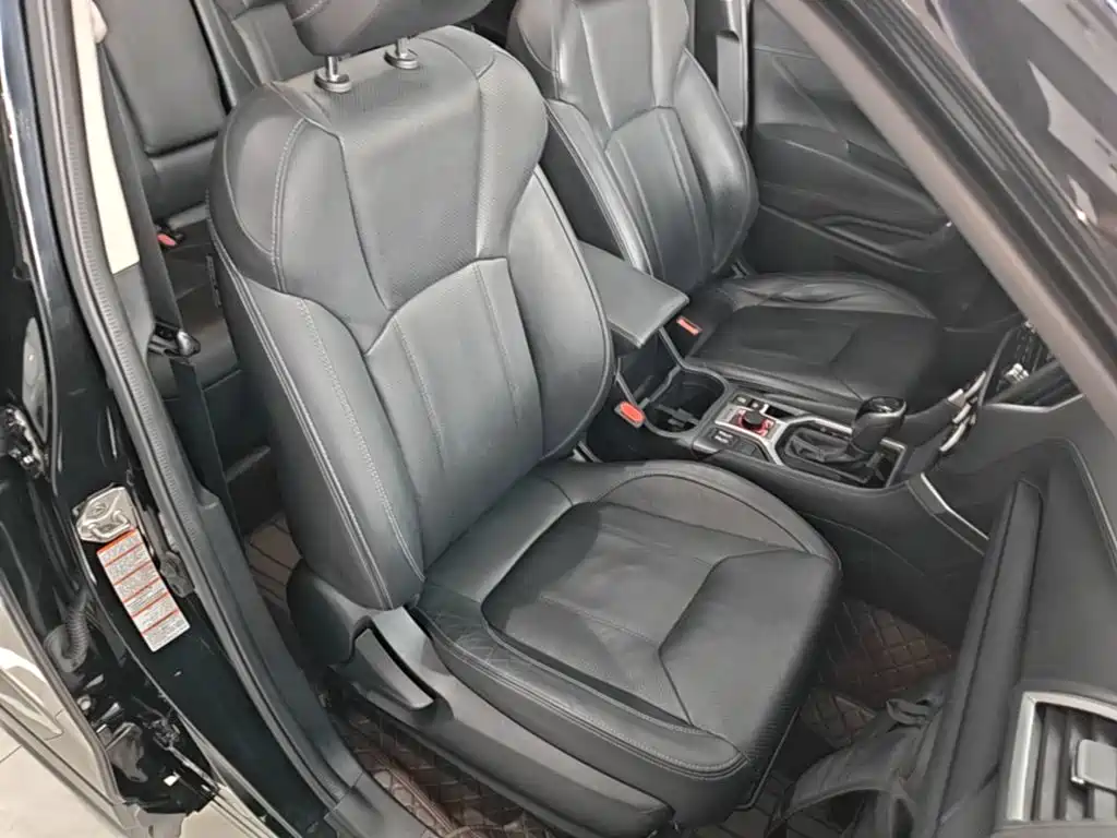Subaru Forester — фото 25