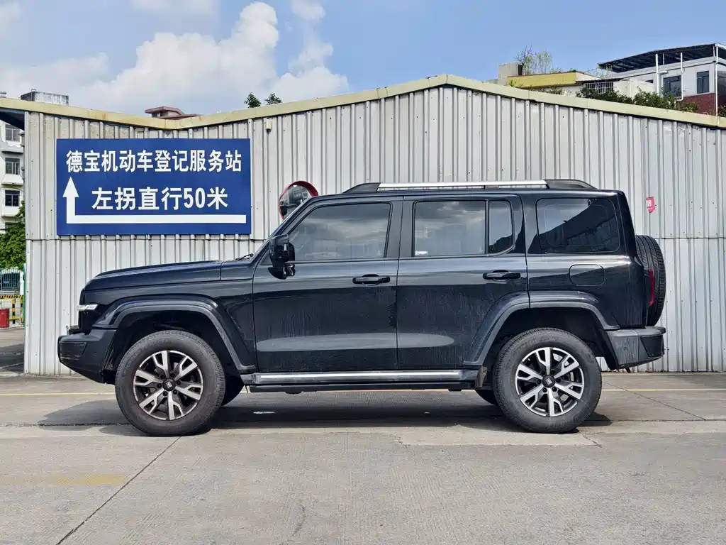 Tank Tank 300 — фото 5