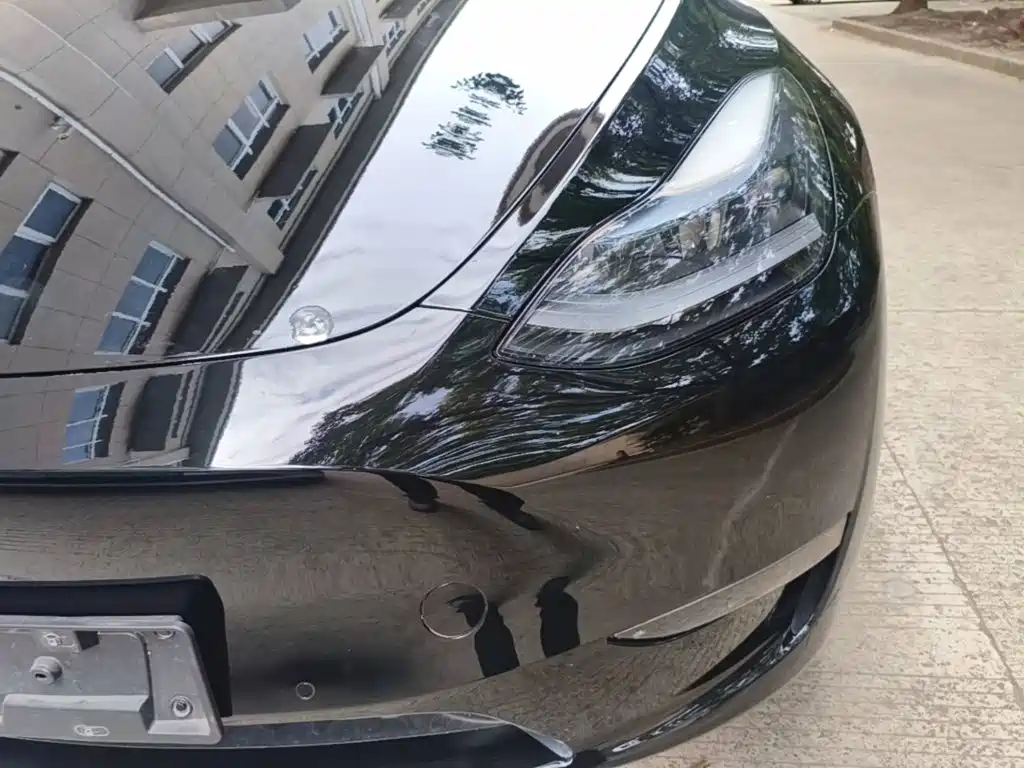 Tesla Model Y — фото 24