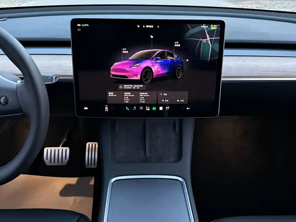 Tesla Model Y — фото 19
