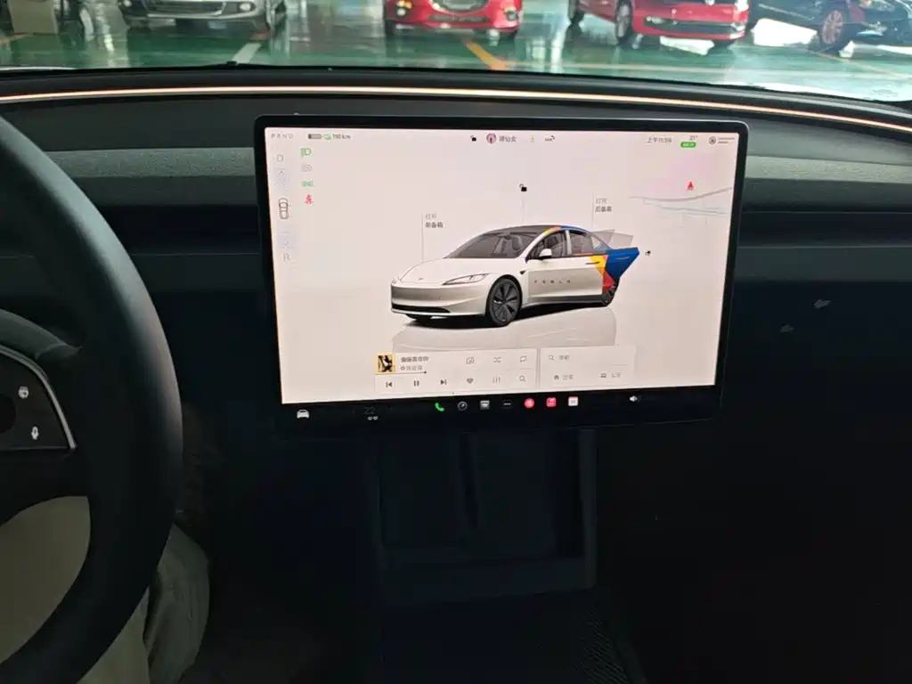 Tesla Model 3 — фото 13