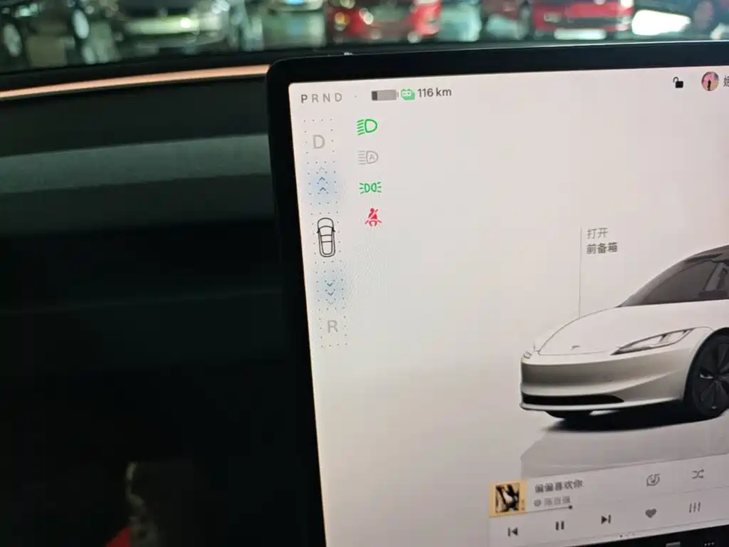 Tesla Model 3 — фото 14