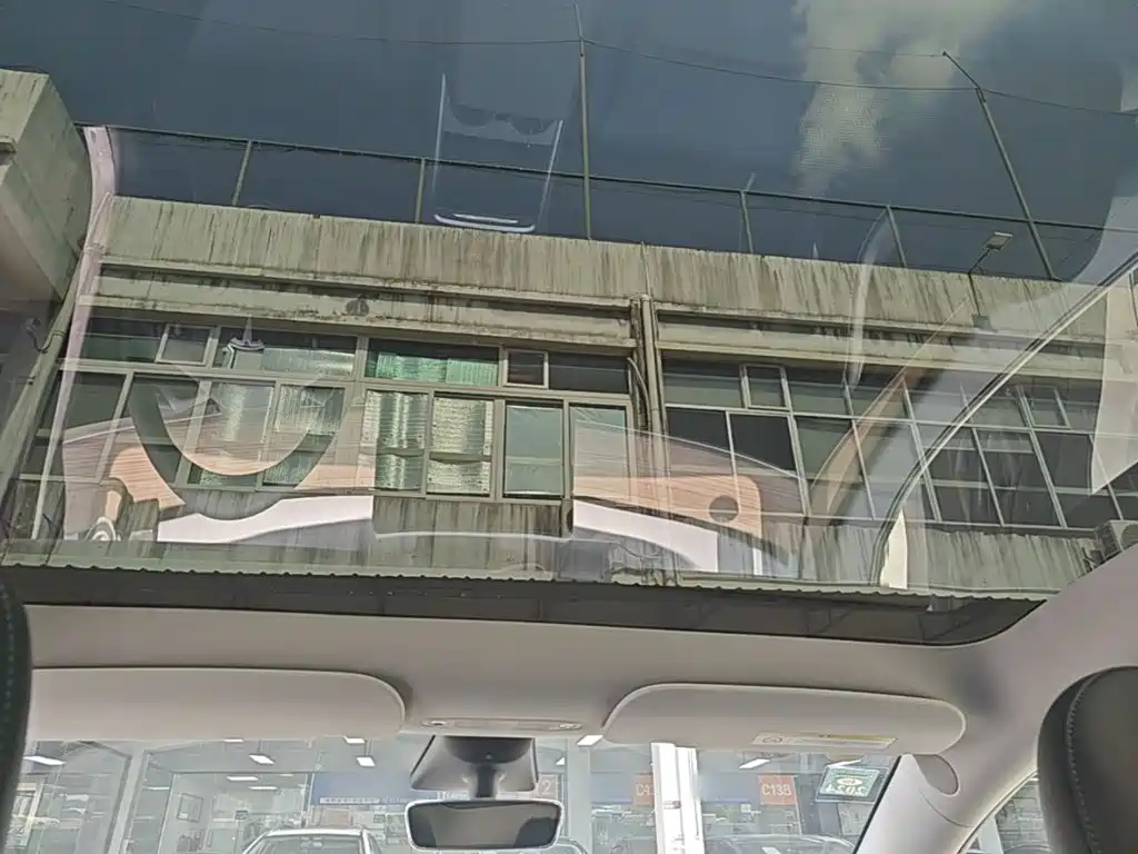 Tesla Model Y — фото 14