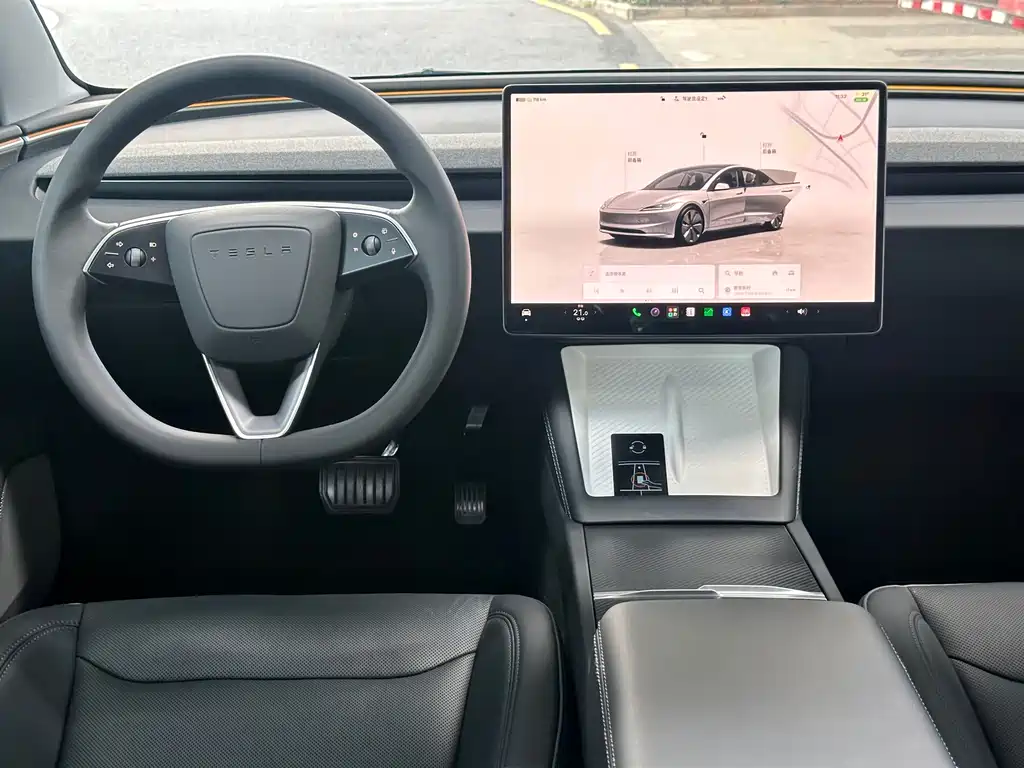 Tesla Model 3 — фото 13