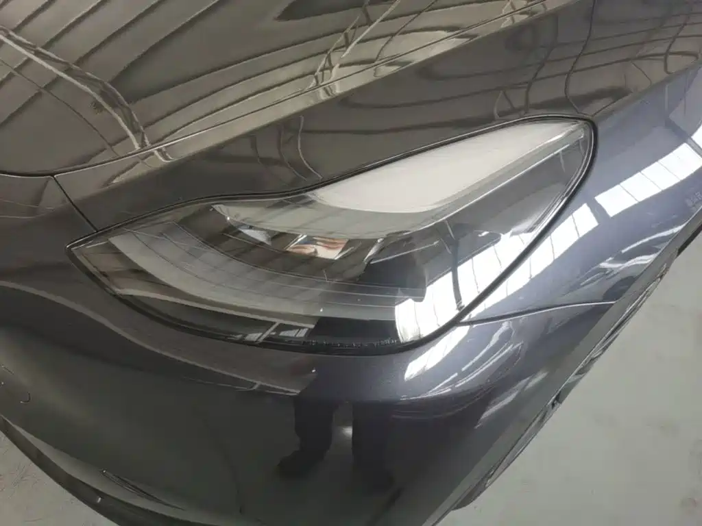 Tesla Model Y — фото 17