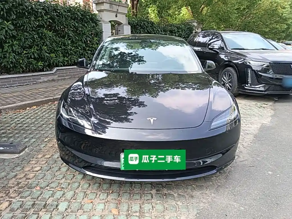 Tesla Model 3 — фото 3