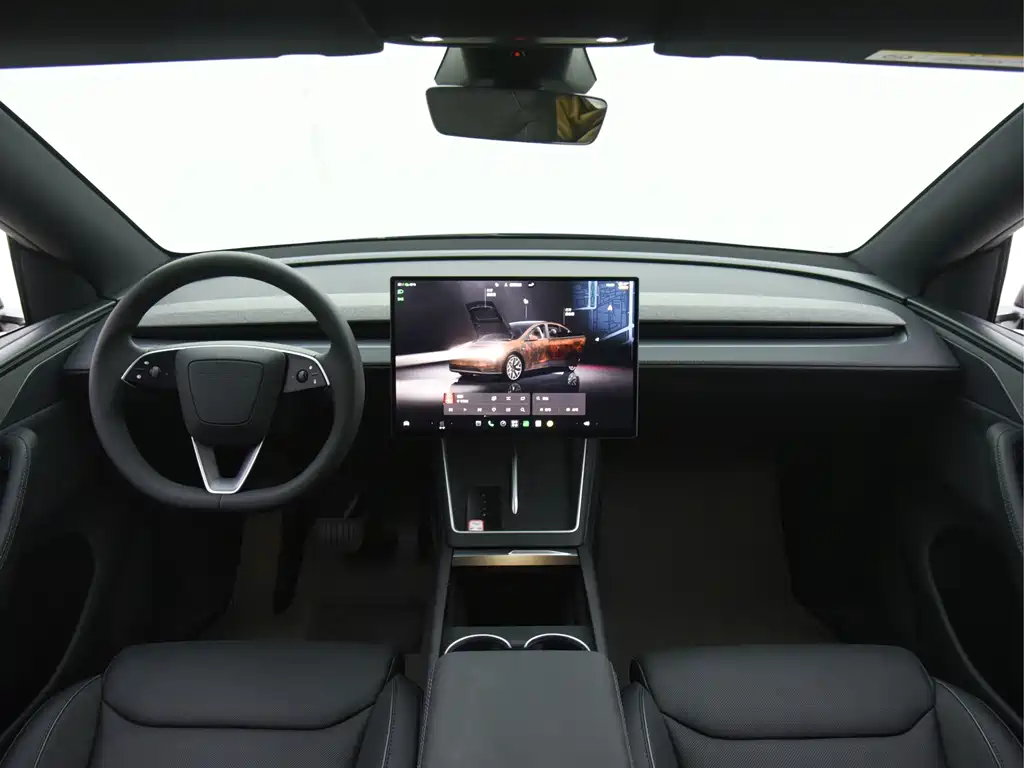 Tesla Model Y L — фото 6