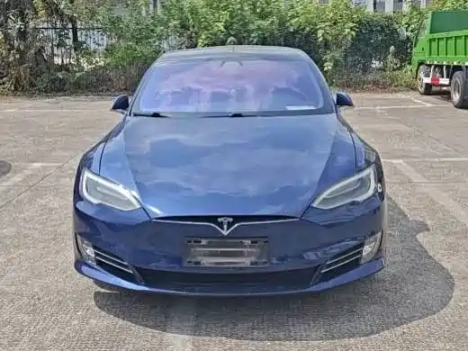 Tesla Model S — фото 2
