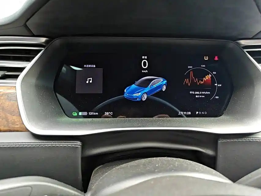 Tesla Model S — фото 8