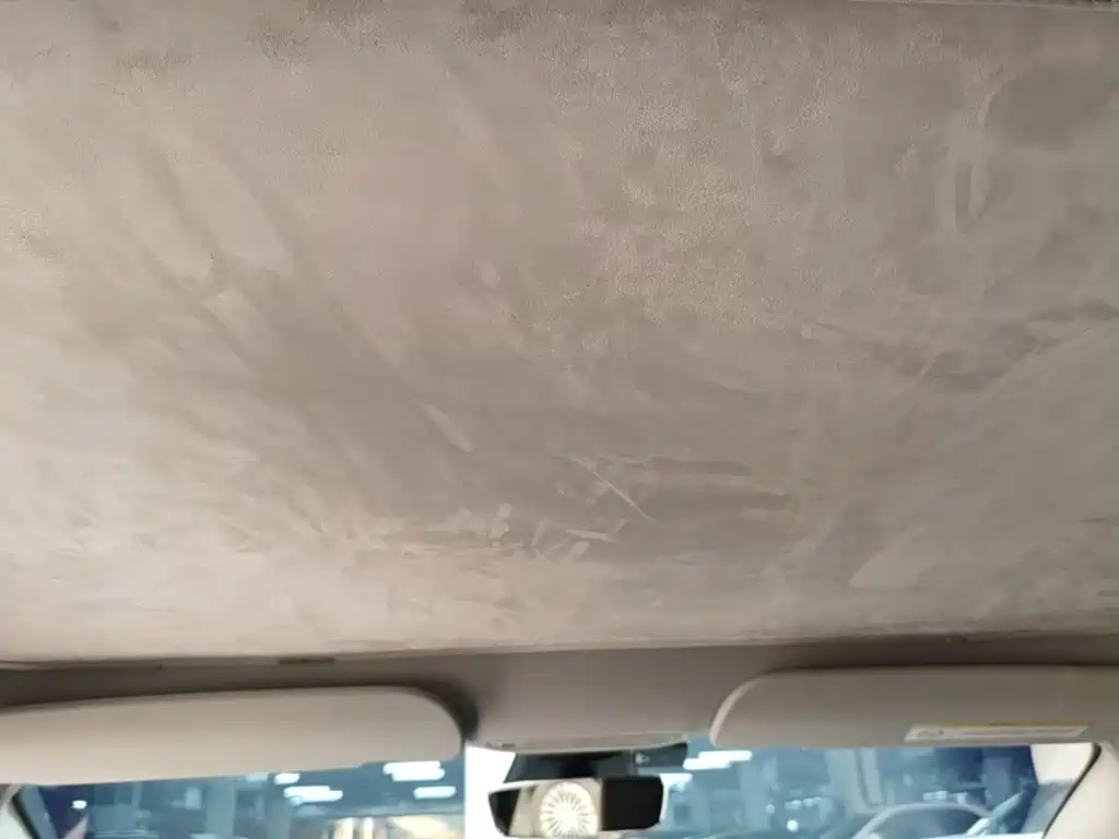 Tesla Model 3 — фото 18