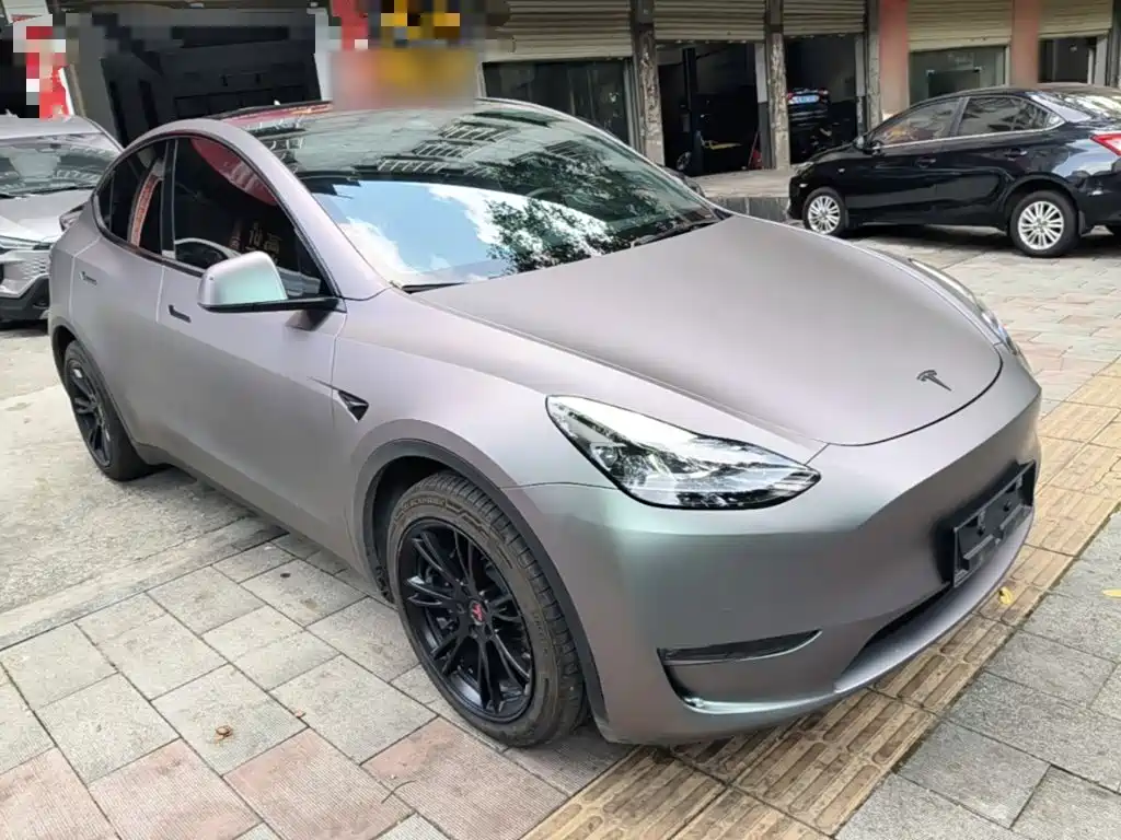 Tesla Model Y — фото 4