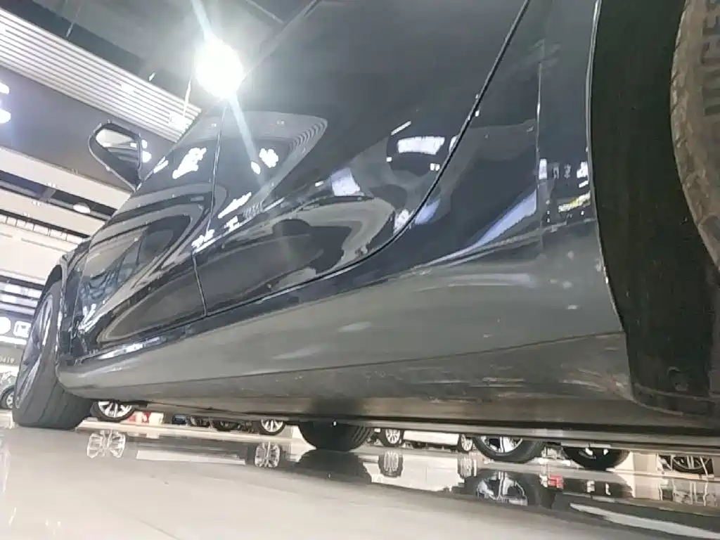 Tesla Model 3 — фото 22