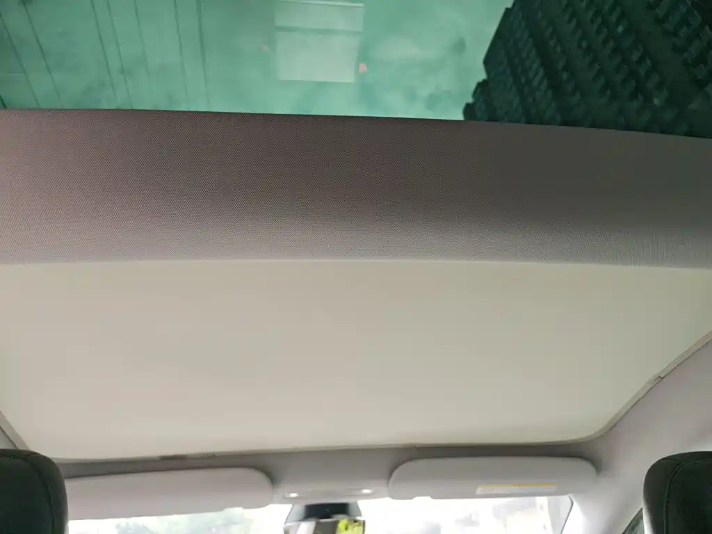 Tesla Model 3 — фото 19