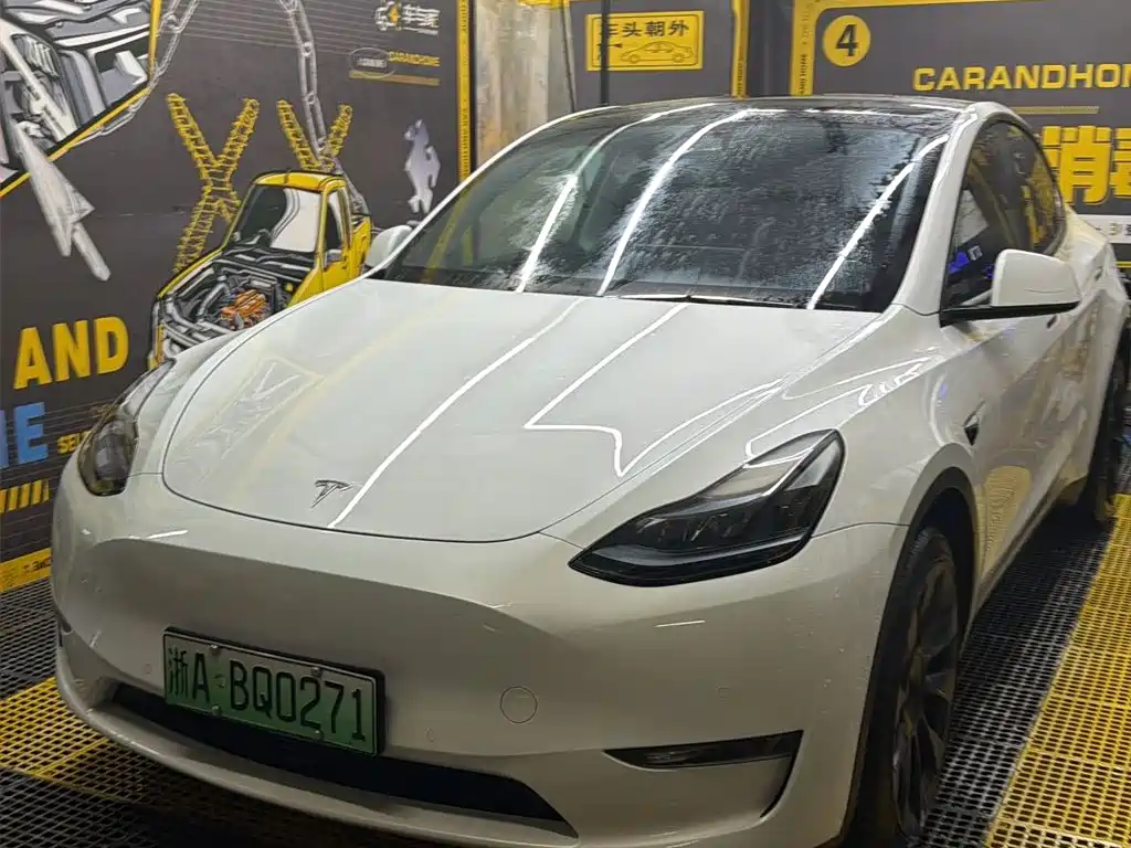 Tesla Model Y — фото 7