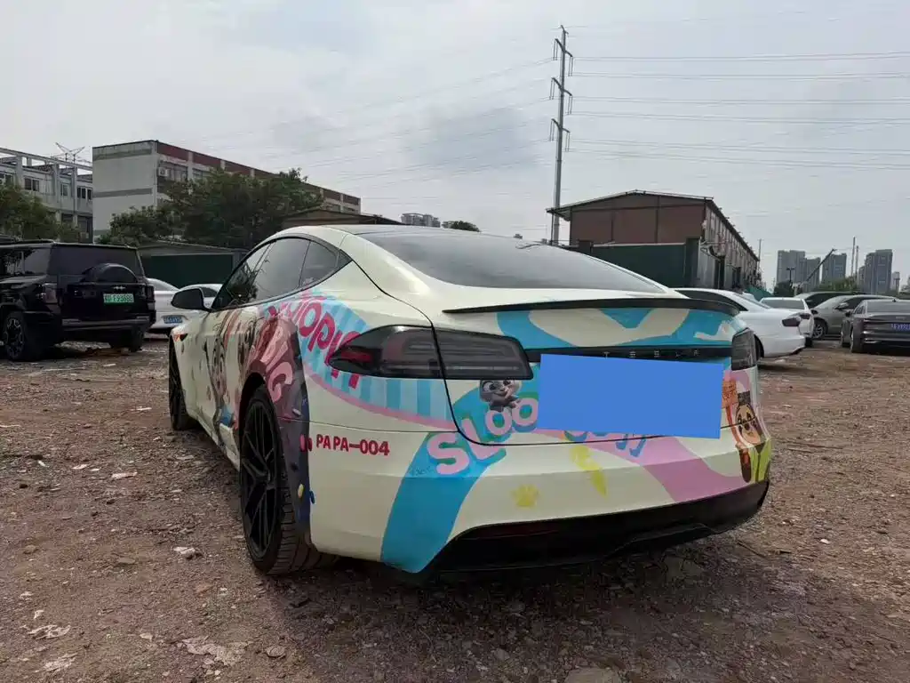 Tesla Model S — фото 8