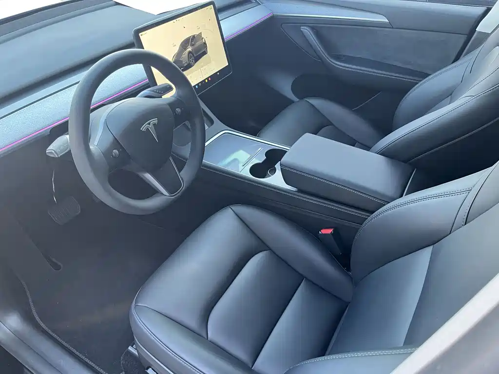 Tesla Model Y — фото 2