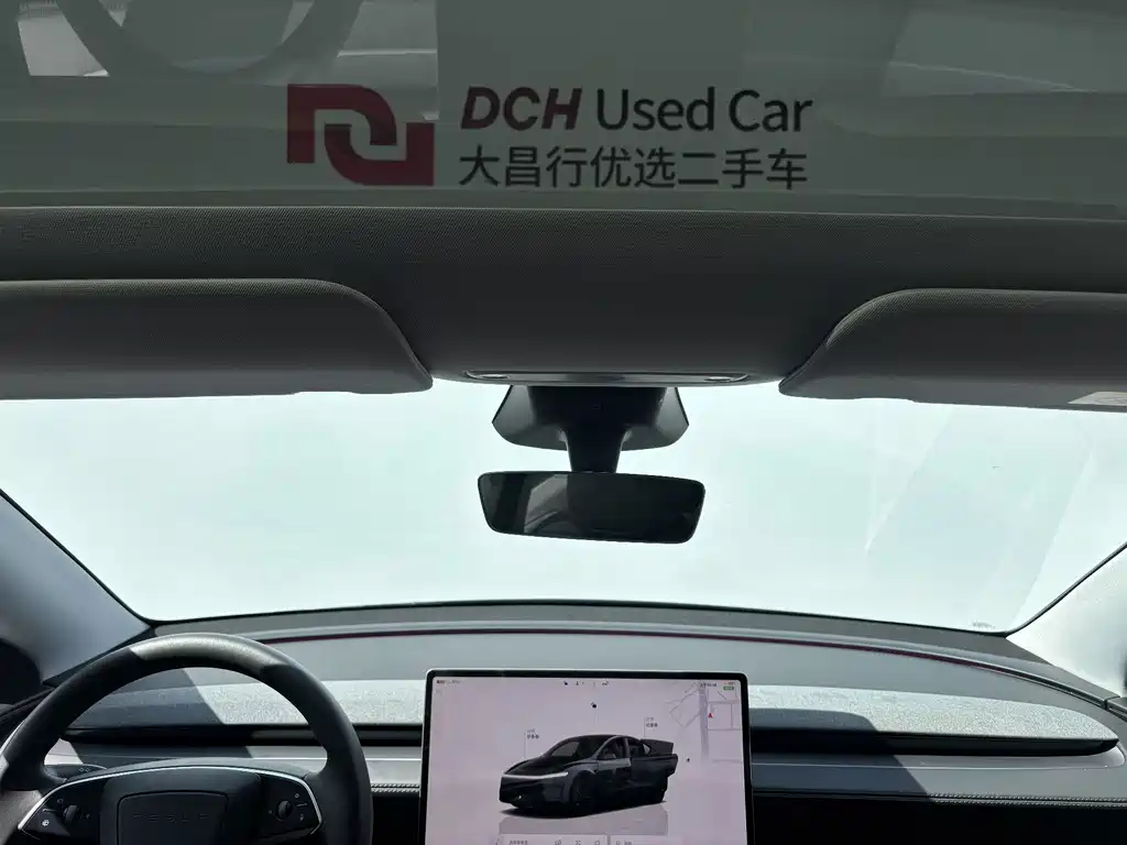 Tesla Model Y — фото 14