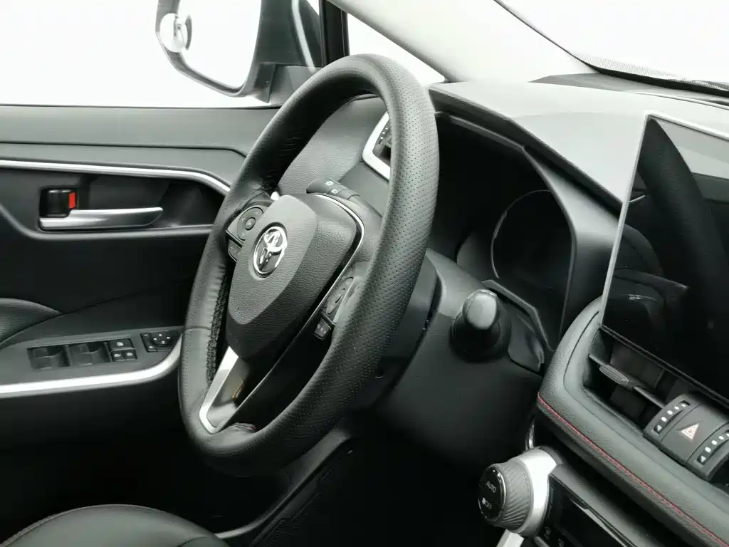 Toyota Wildlander New Energy — фото 22