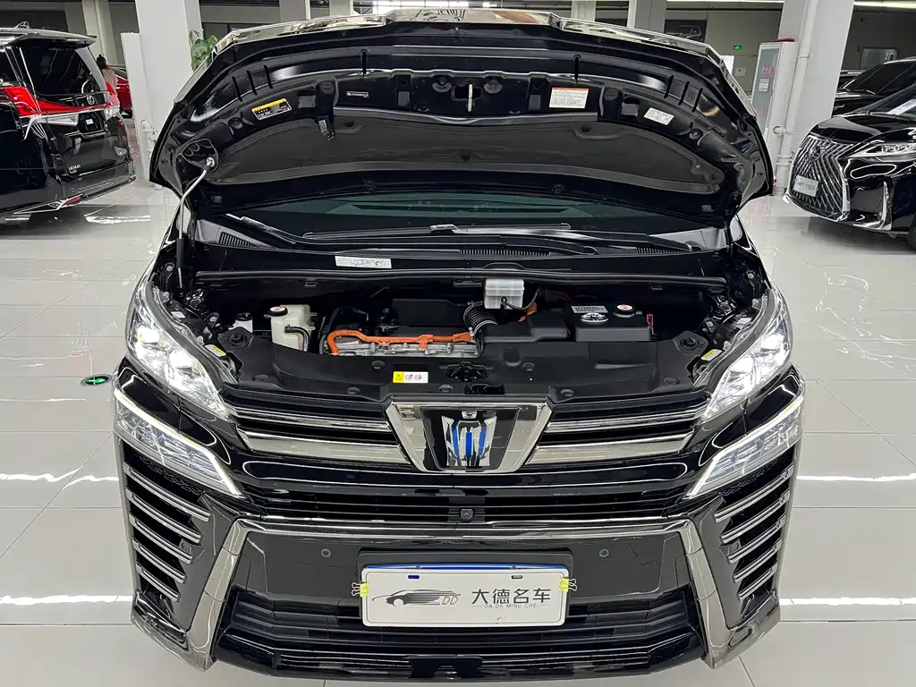 Toyota Vellfire — фото 26