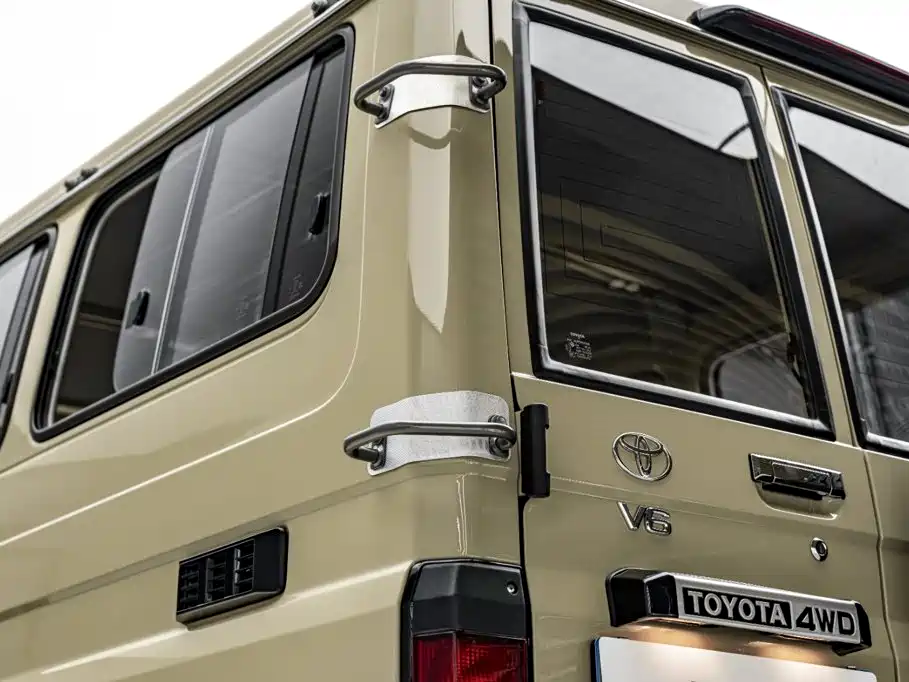 Toyota Land Cruiser — фото 40