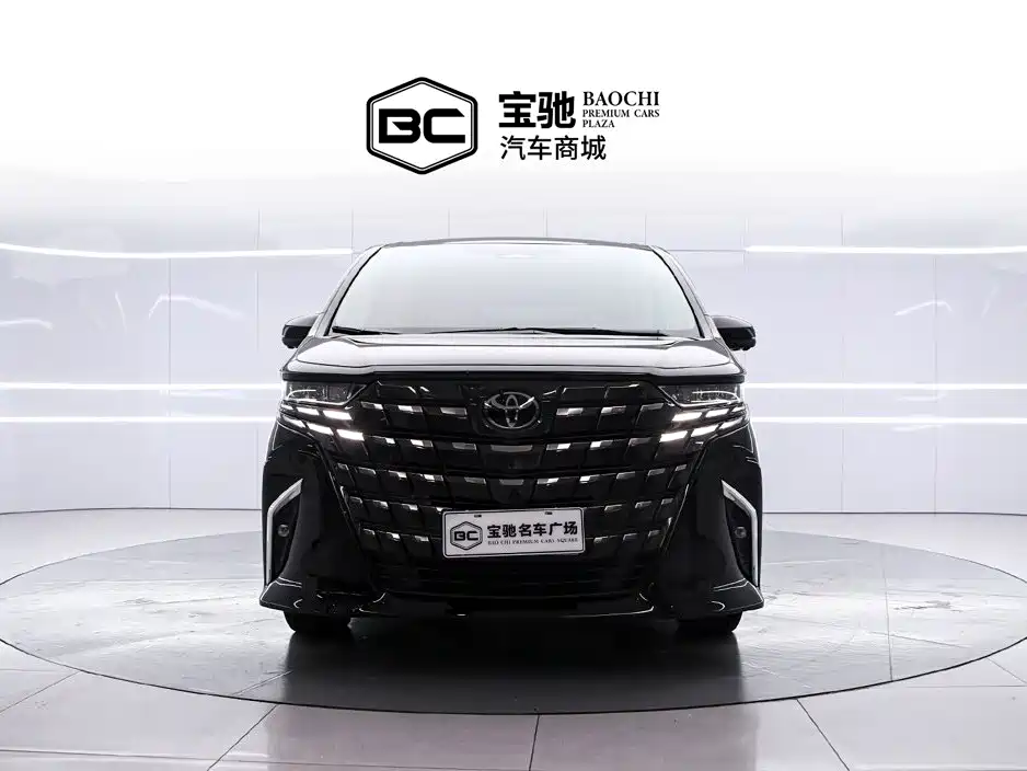 Toyota Alphard — фото 2