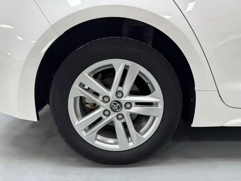 Toyota Levin — фото 19