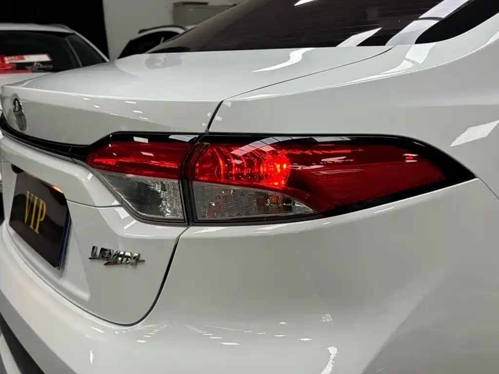 Toyota Levin — фото 20