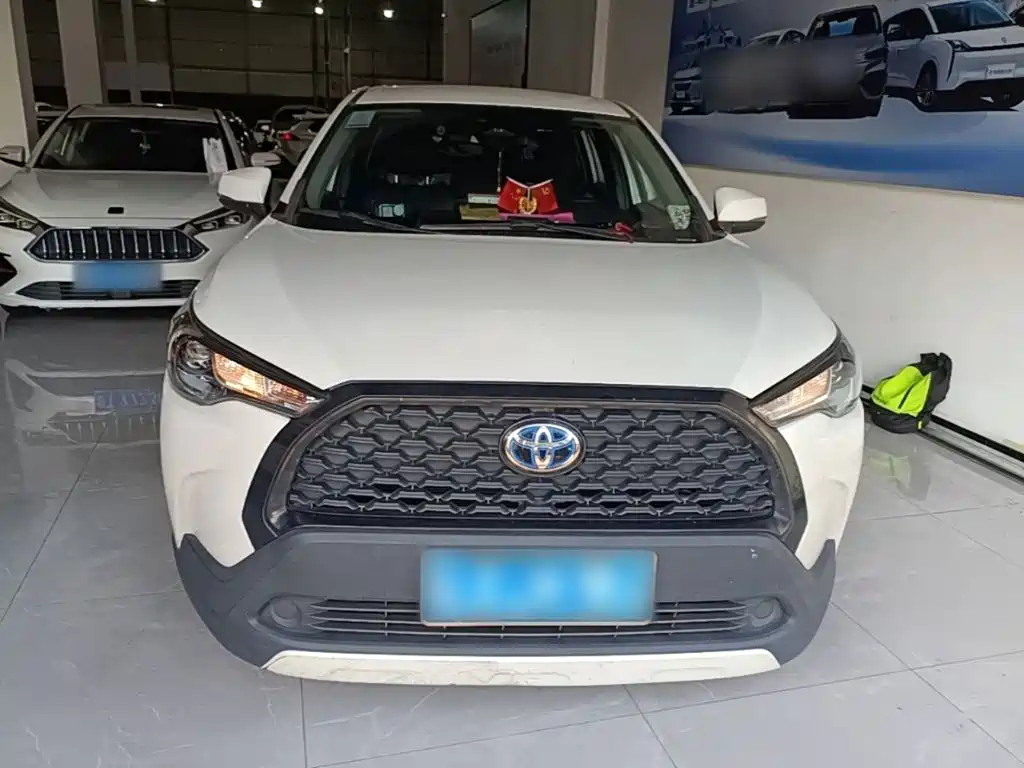 Toyota Corolla Cross — фото 3