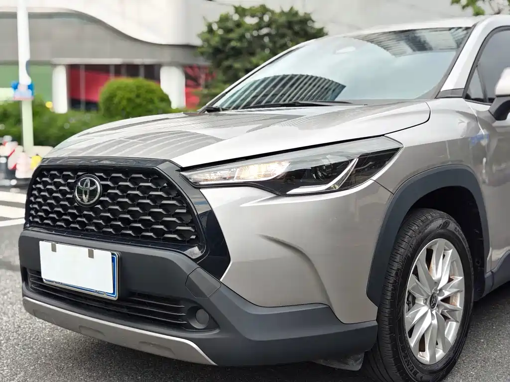 Toyota Corolla Cross — фото 20