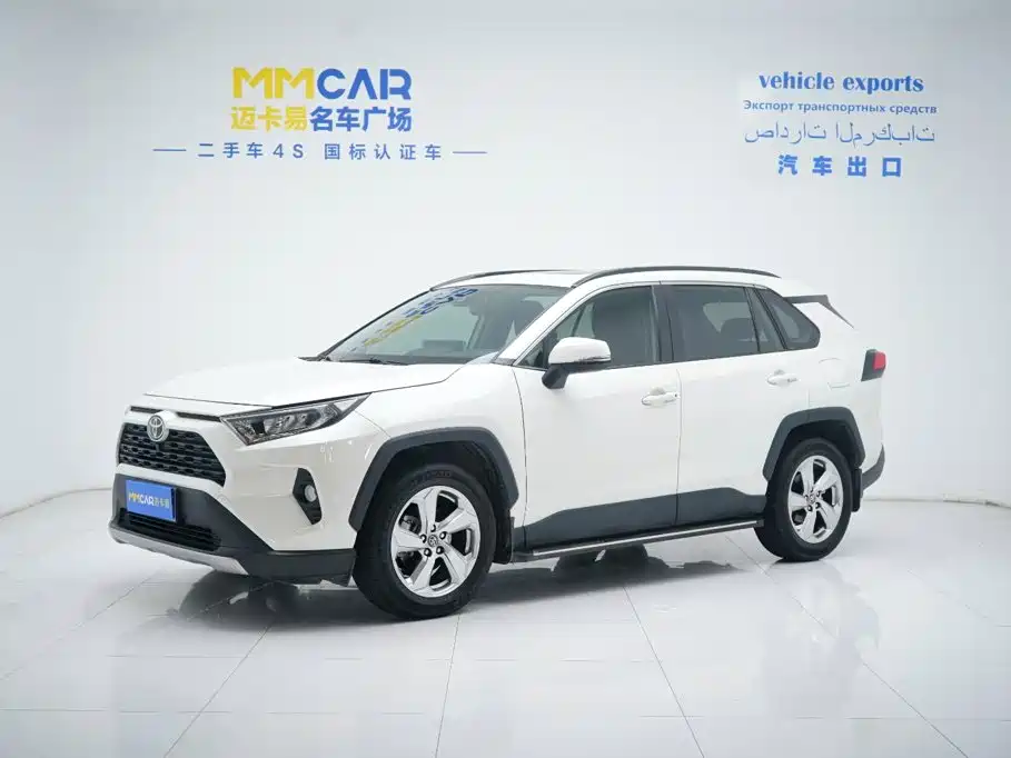 Toyota RAV4 — фото 2