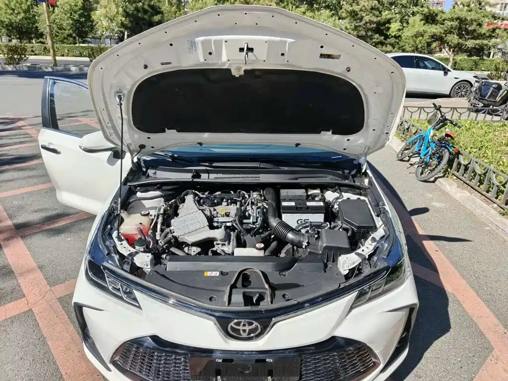 Toyota Corolla — фото 11