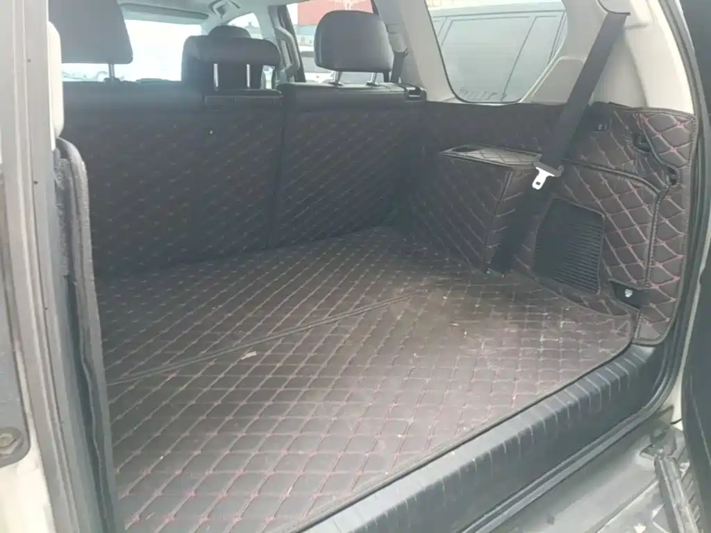 Toyota Prado — фото 19