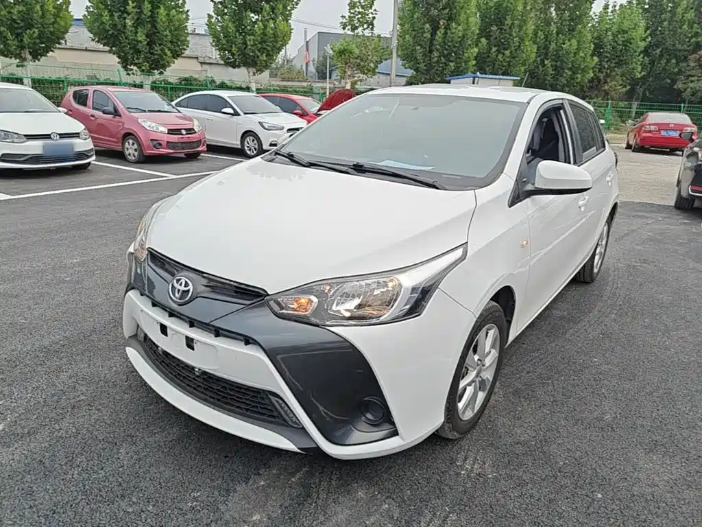 Toyota Yaris L