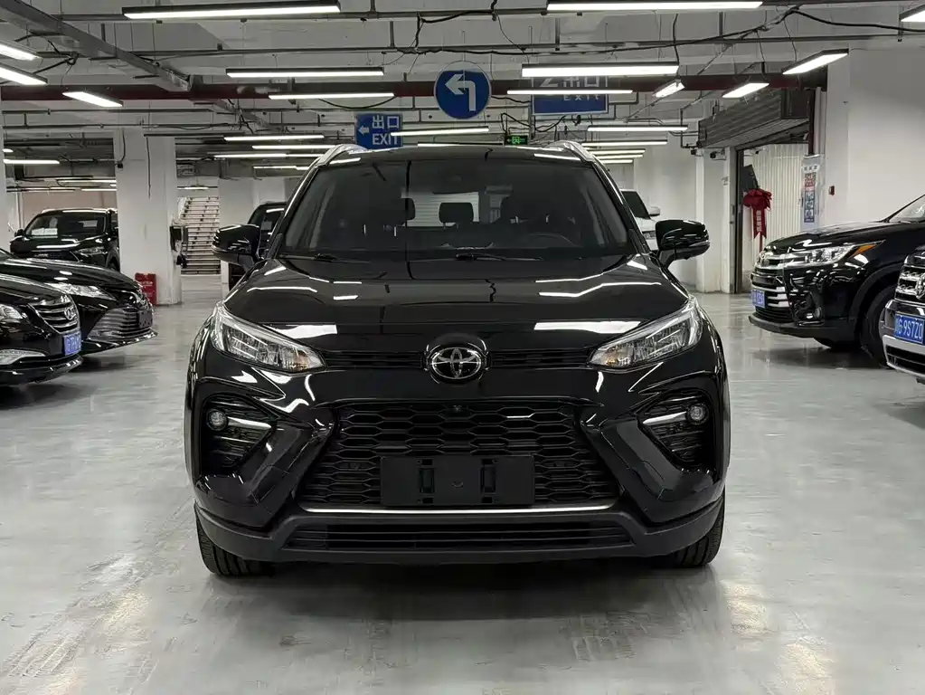Toyota Wildlander — фото 2