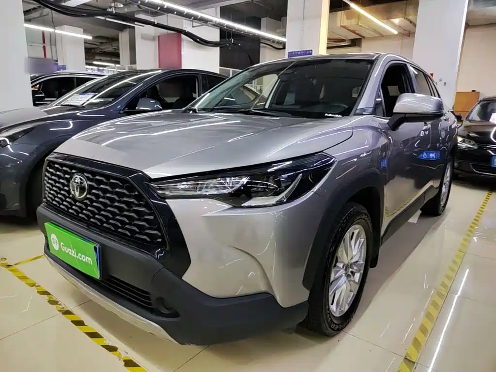 Toyota Corolla Cross — фото 2