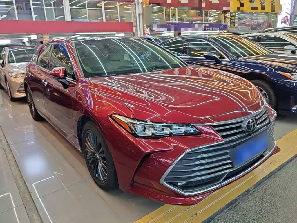Toyota Avalon — фото 4