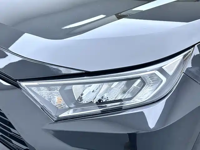 Toyota RAV4 — фото 20