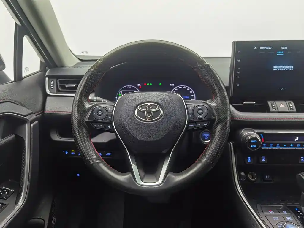 Toyota Wildlander New Energy — фото 11
