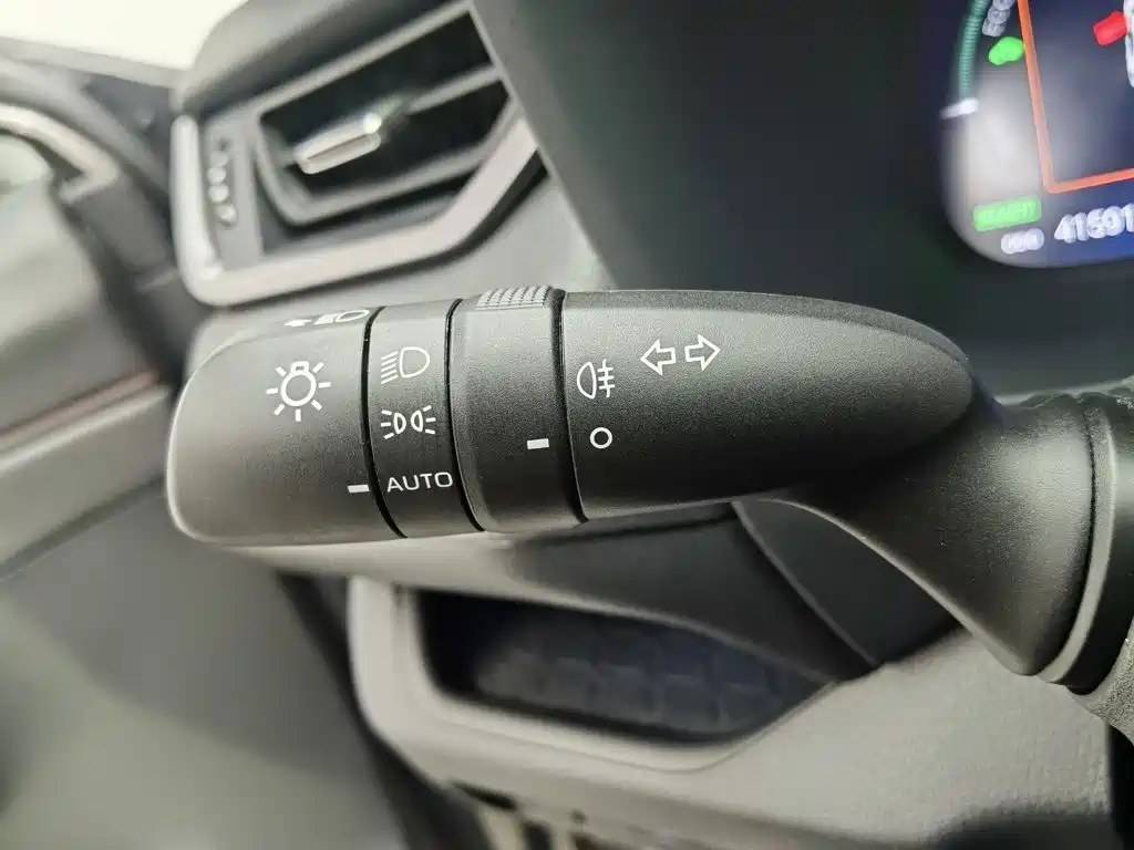 Toyota Wildlander New Energy — фото 21