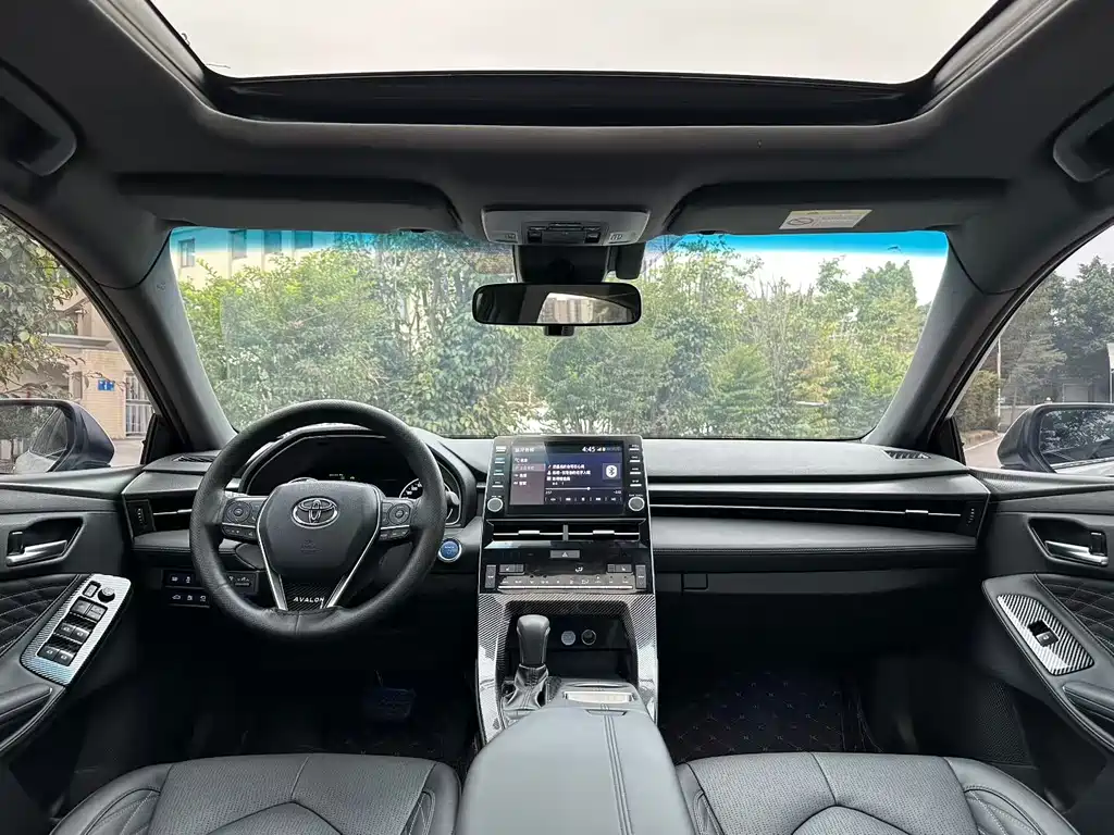 Toyota Avalon — фото 4