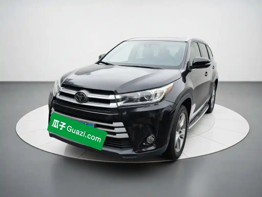 Toyota Highlander — фото 2