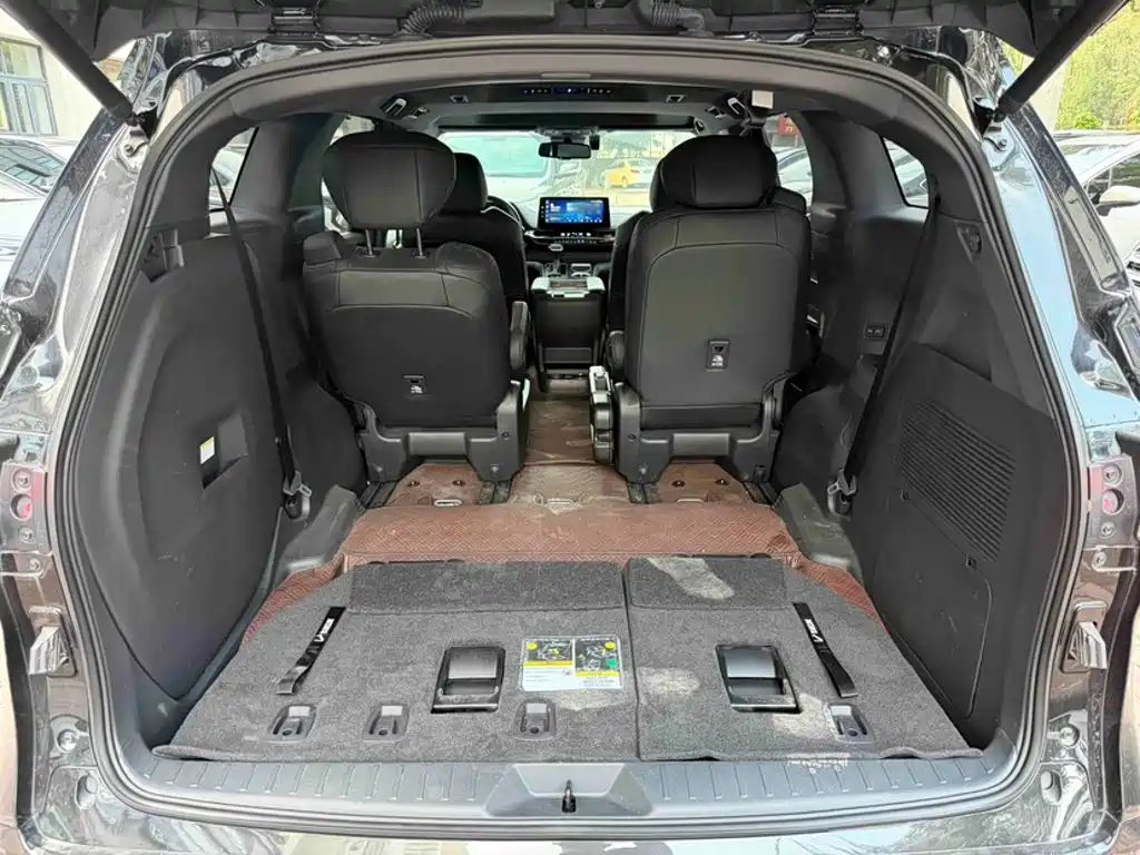 Toyota Sienna — фото 4
