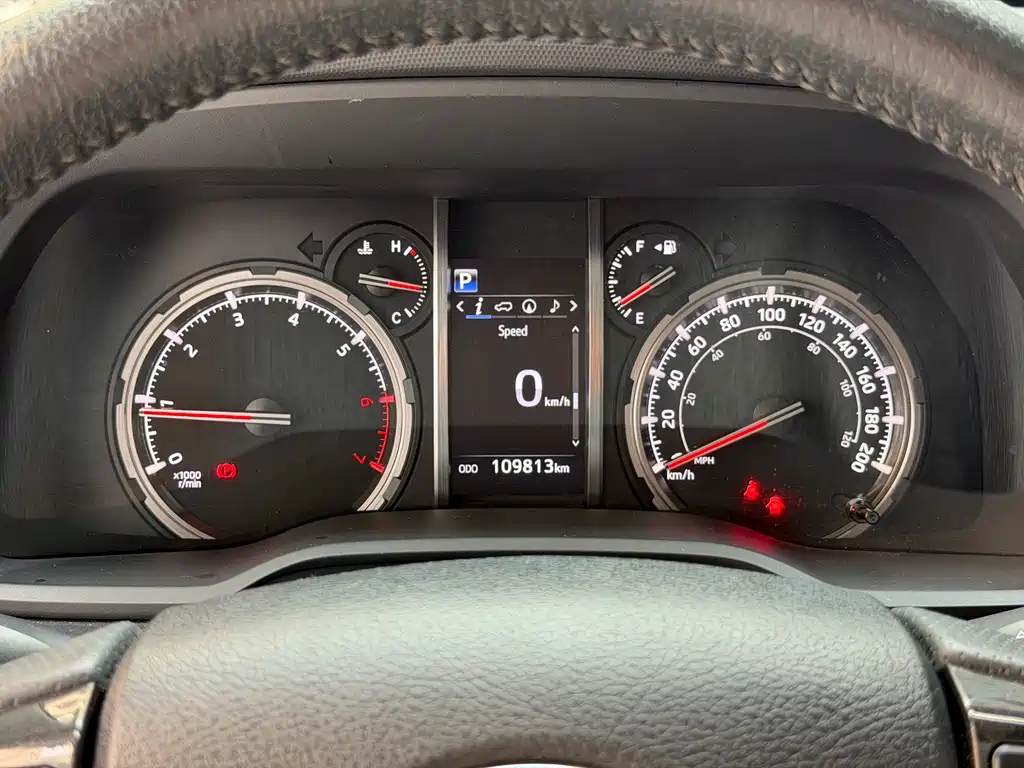 Toyota 4Runner — фото 14
