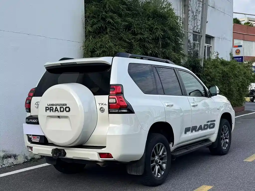 Toyota Prado (Import) — фото 6