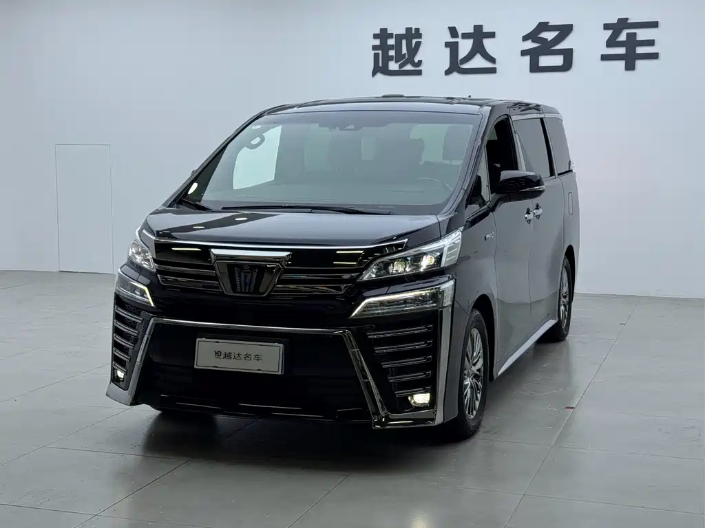 Toyota Vellfire — фото 4